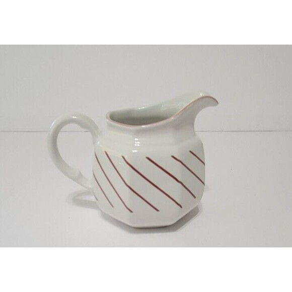 Vintage Mikasa Fresh Fruit Creamer DP 002 STRAWBERRIES Replacement - Picture 3 of 12